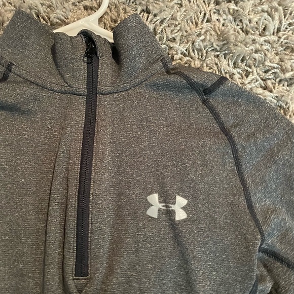 Under Armour Gray Long Sleeve Pullover - Picture 3 of 5